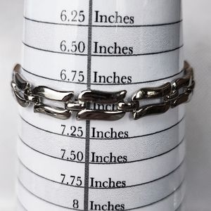 MONET Vintage Silver Tone Wavy Link Bracelet Safety Chain Rhodium Plate EUC